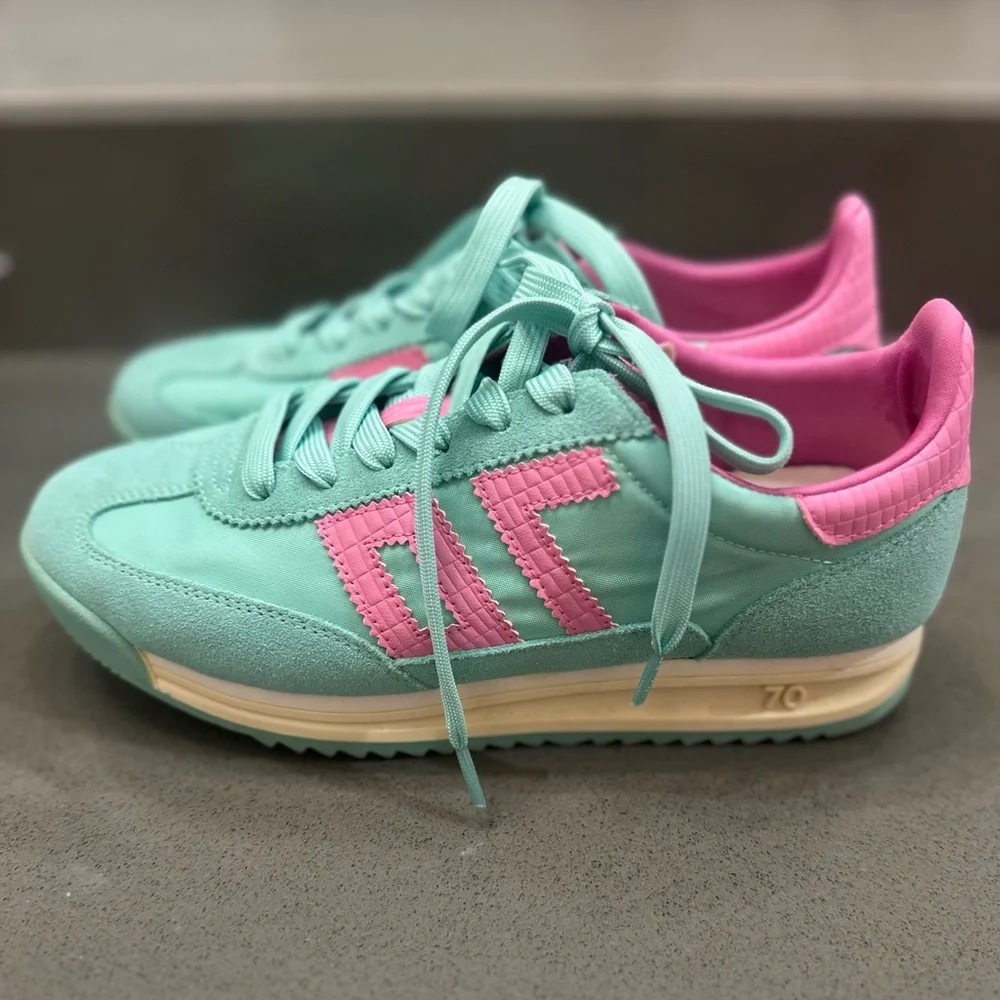 Back 70 Barkley Joggers Light Sky Fuchsia - Picture 3 of 5